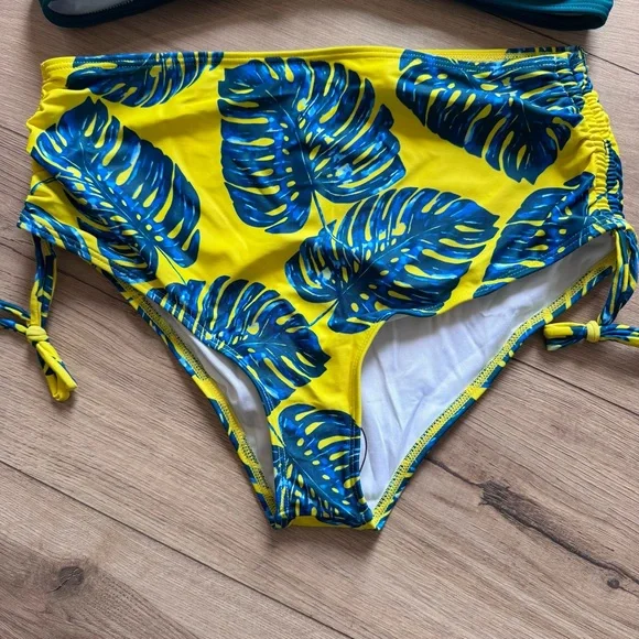 Sporlike Flounce Ruffle High Waisted Bikini Medium - Picture 4 of 7